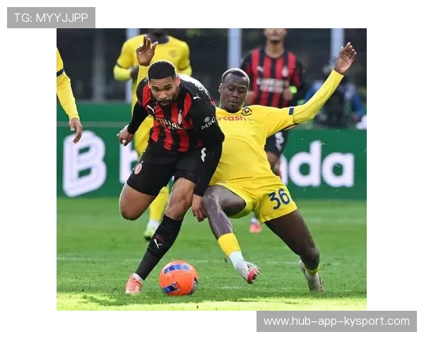 AC米兰逼平维罗纳，暂时止住颓势，米兰2_0维罗纳